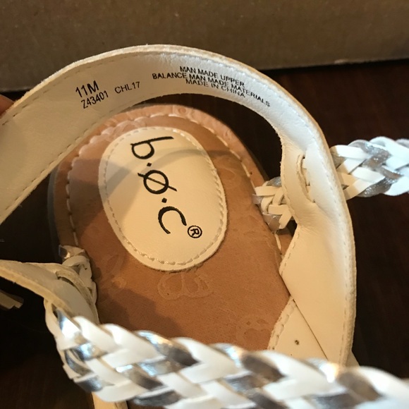 b.o.c. Dena Sandals (Flats) in White BNIB 11M - Picture 4 of 6